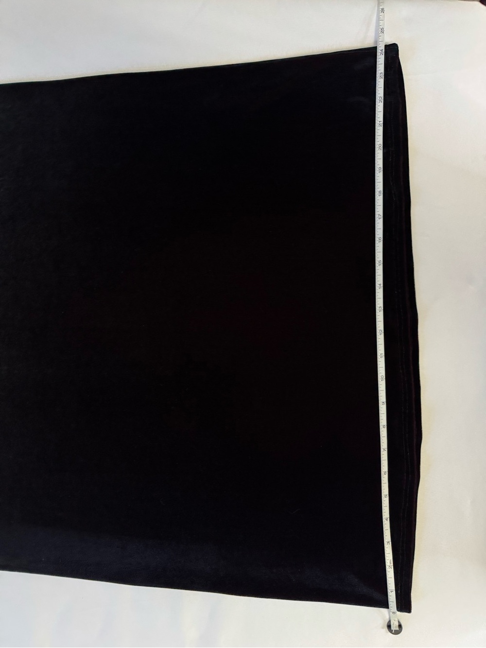Classic Black Velvet Skirt Laundry by Shelli Segal Sony Pictures Wardrobe - Picture 13 of 14